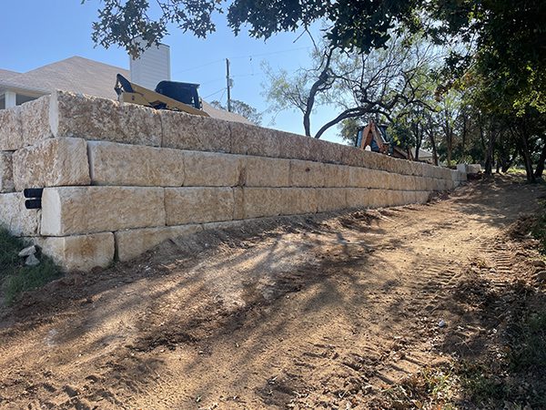 Retaining Walls by Lakeside Developing