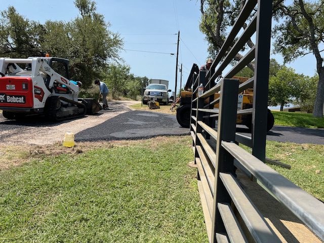 Asphalt Driveway by Lakeside Developing