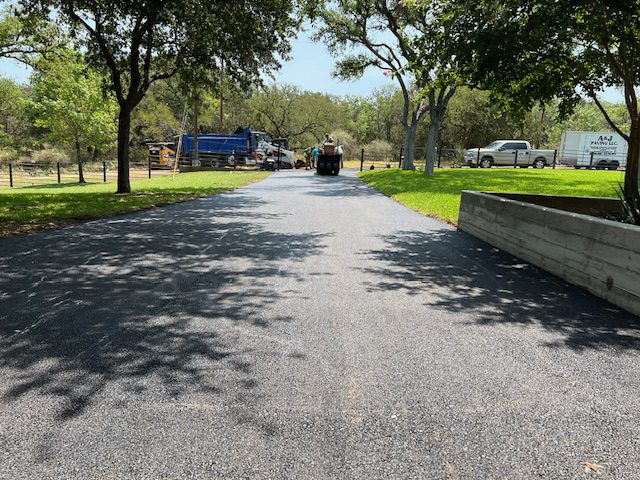 Asphalt Driveway by Lakeside Developing