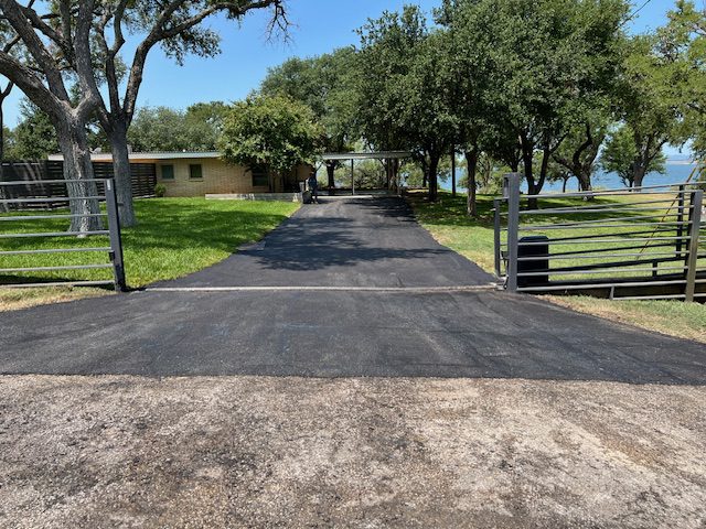 Asphalt Driveway by Lakeside Developing